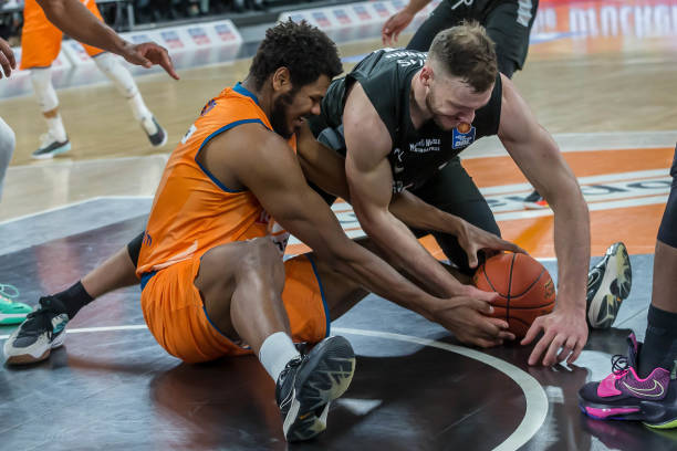 仅有3次 仅有3次